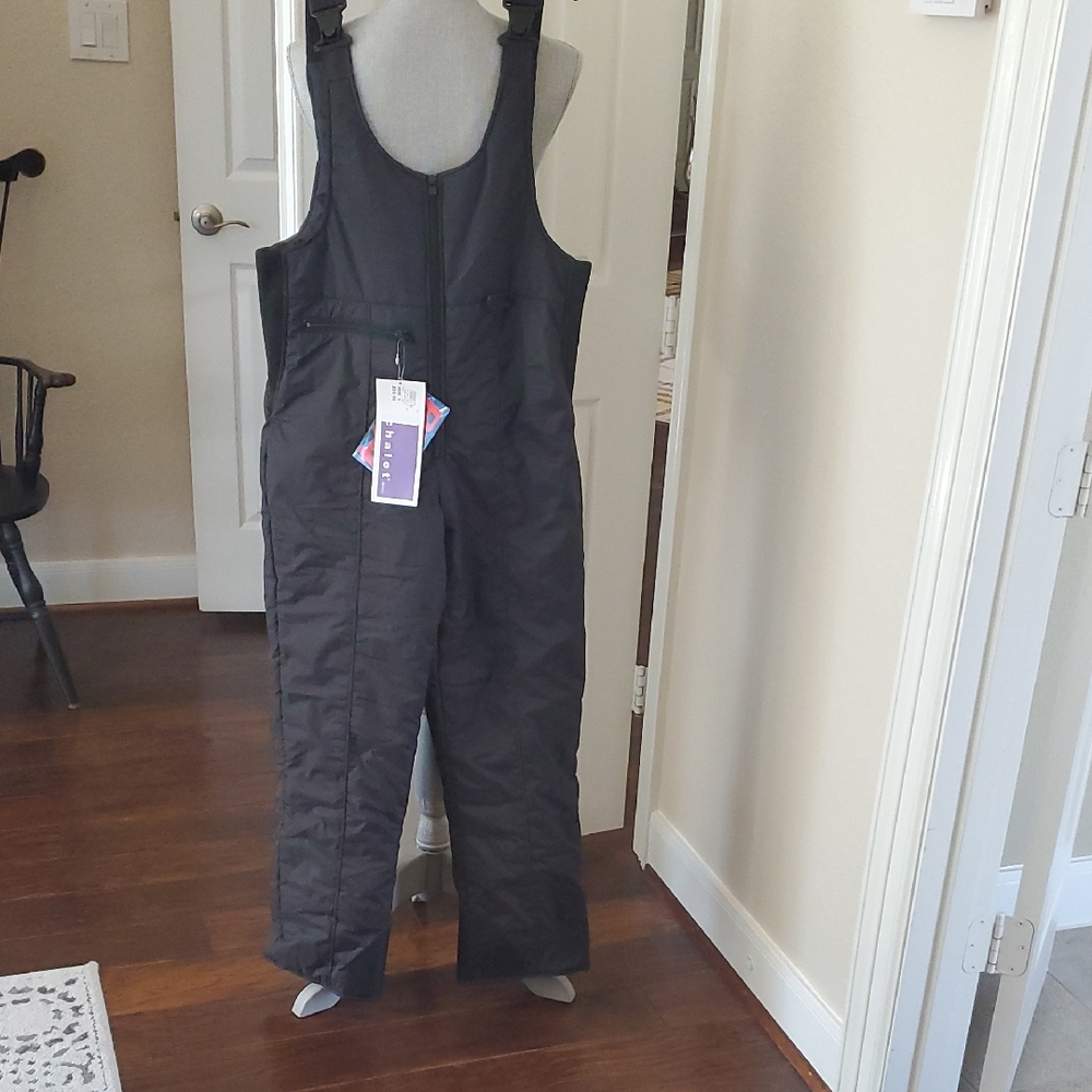 NWT Ski Bib By Chalet